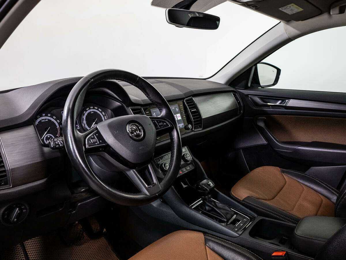 Б/У Шкода Кодиак 2017 года. Фото: #10