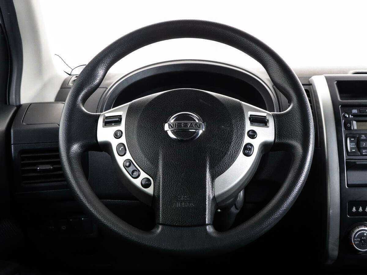 Б/У Ниссан Икс-Трейл 2012 года. Фото: #9