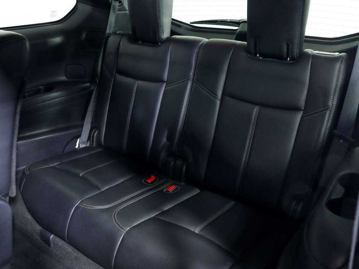 Б/У Ниссан Патфайндер 2015 года. Фото: #10