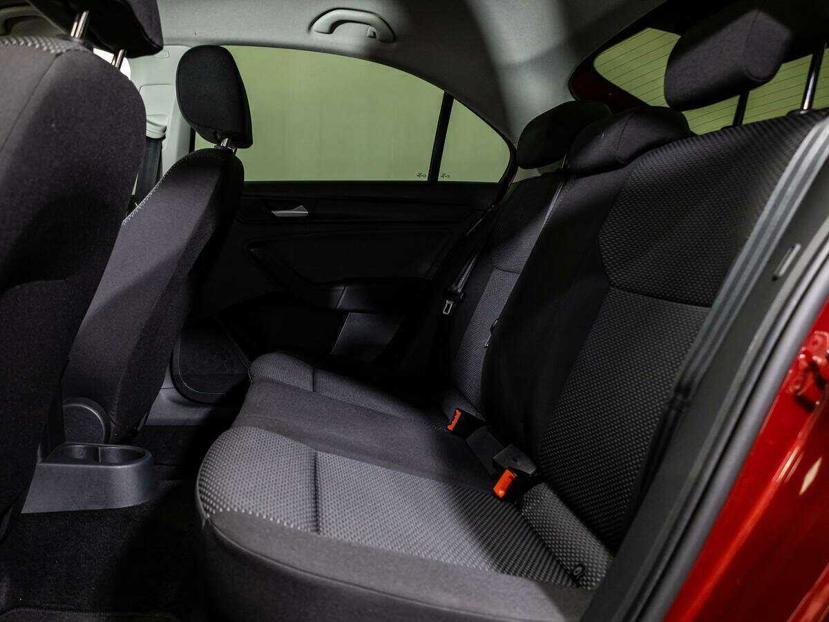 Б/У Фольксваген Поло 2020 года. Фото: #9