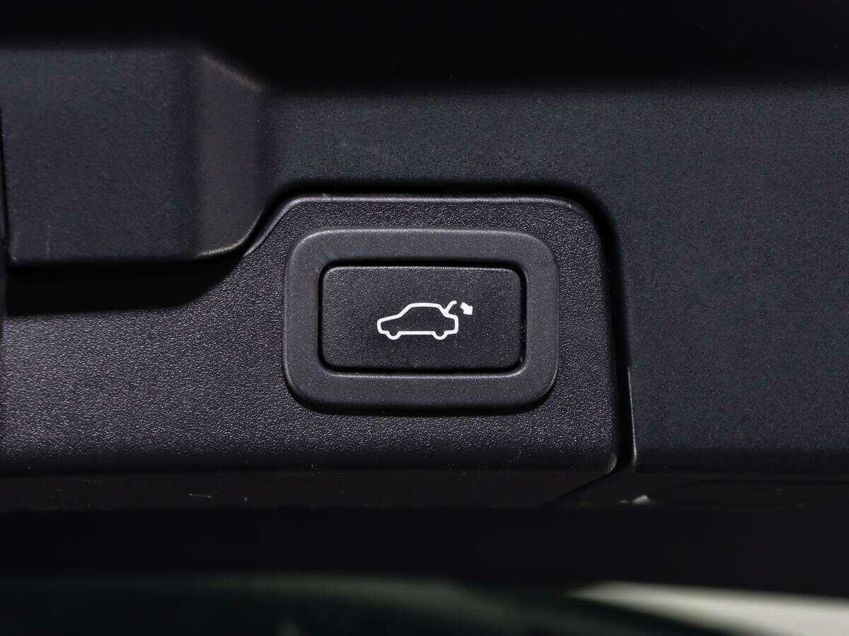 Land Rover Range Rover Evoque 2017 года с пробегом. Фото: #18