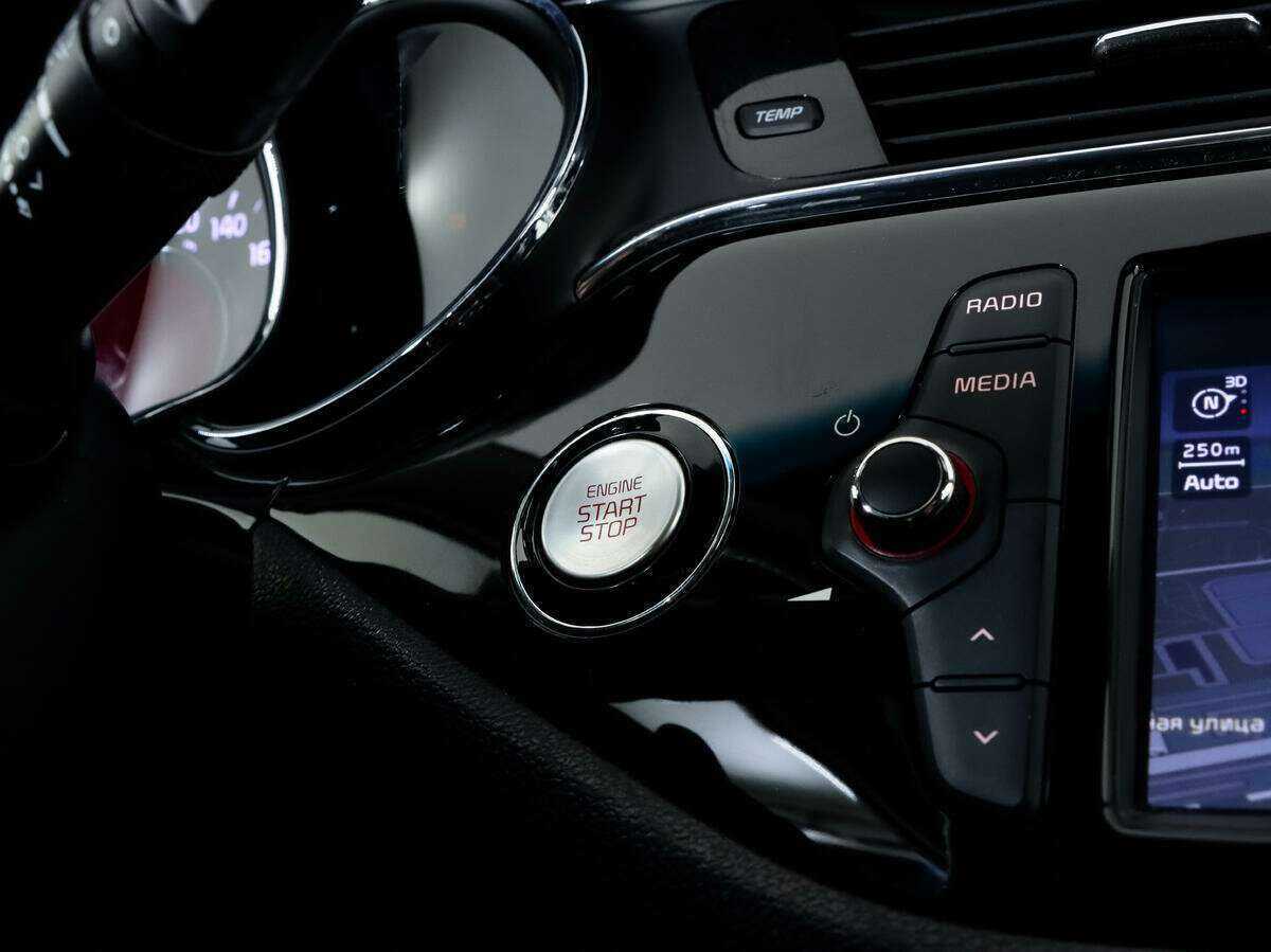 Б/У Киа Сид 2018 года. Фото: #11