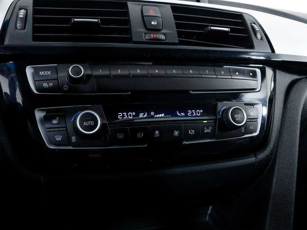 BMW 3 серии 2018 года с пробегом. Фото: #14