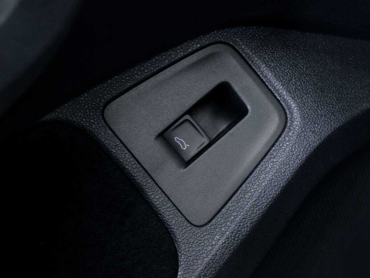 Б/У Фольксваген Тигуан 2019 года. Фото: #12