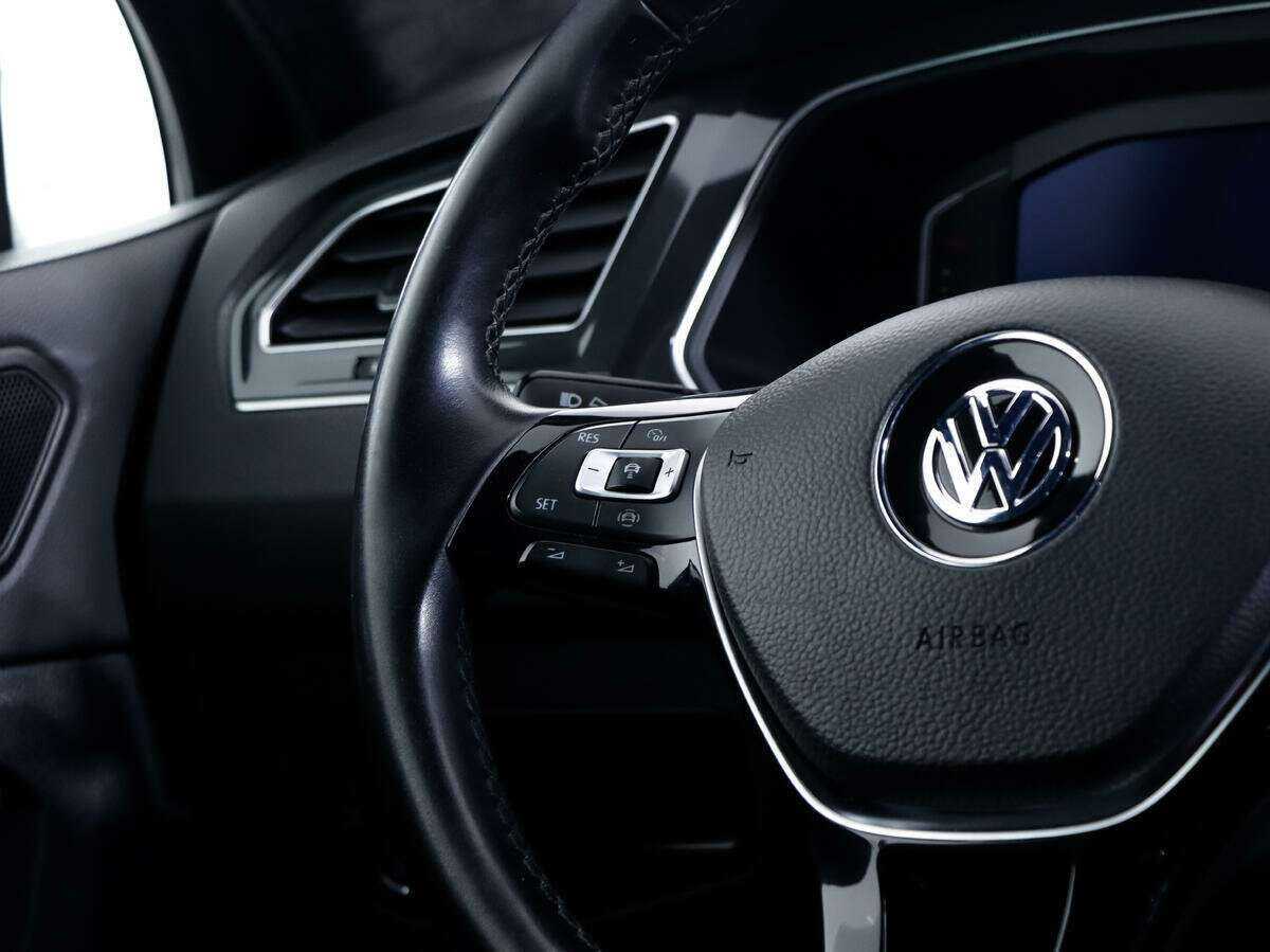 Б/У Фольксваген Тигуан 2019 года. Фото: #19