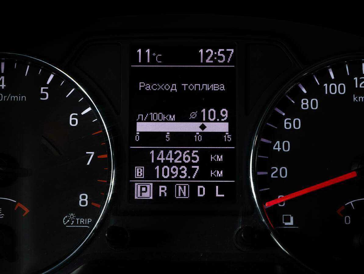 Б/У Ниссан Икс-Трейл 2012 года. Фото: #14