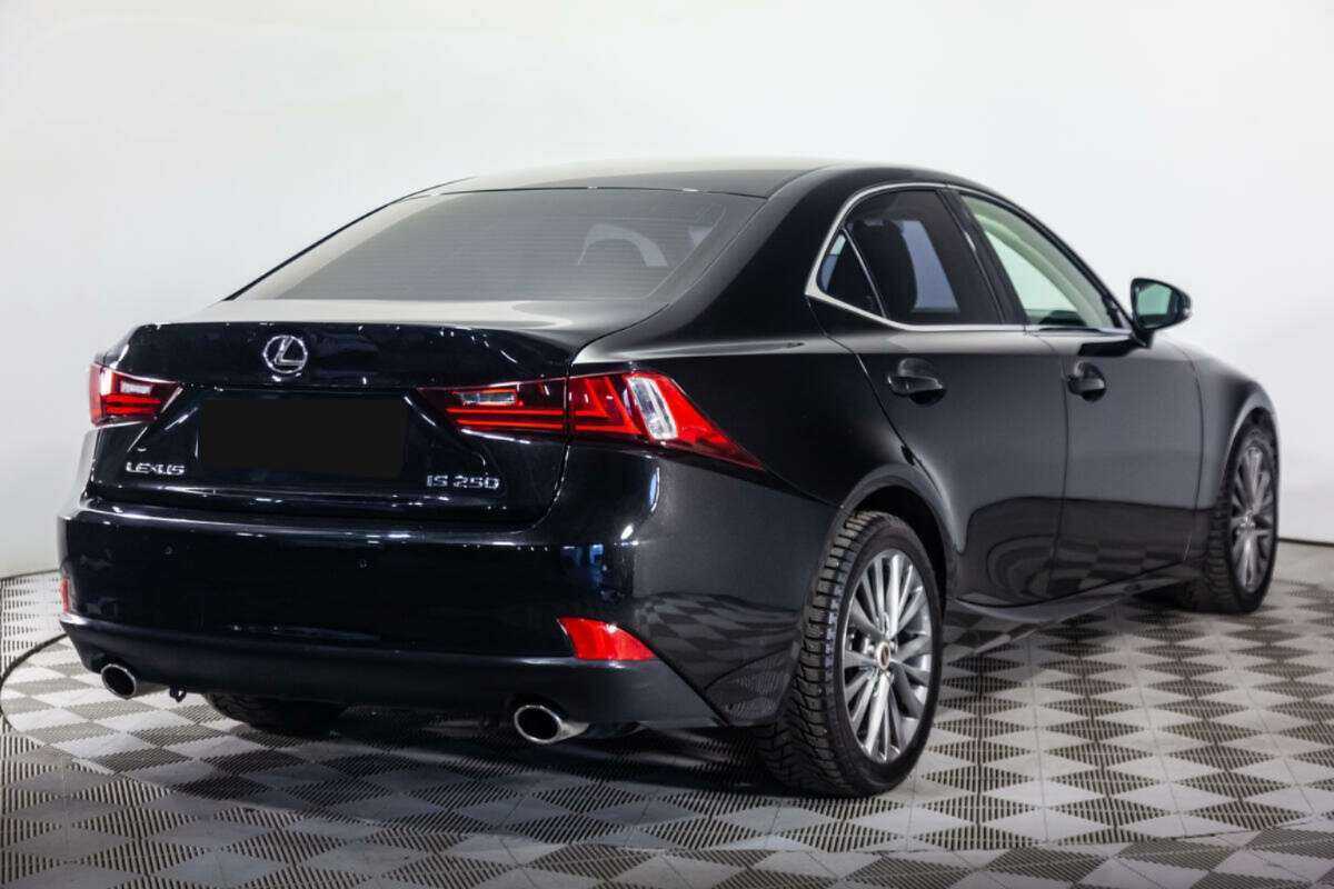 Lexus IS 2014 года с пробегом. Фото: #4