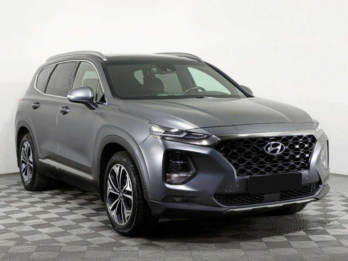 Hyundai Santa Fe 2018 года с пробегом. Фото: #2