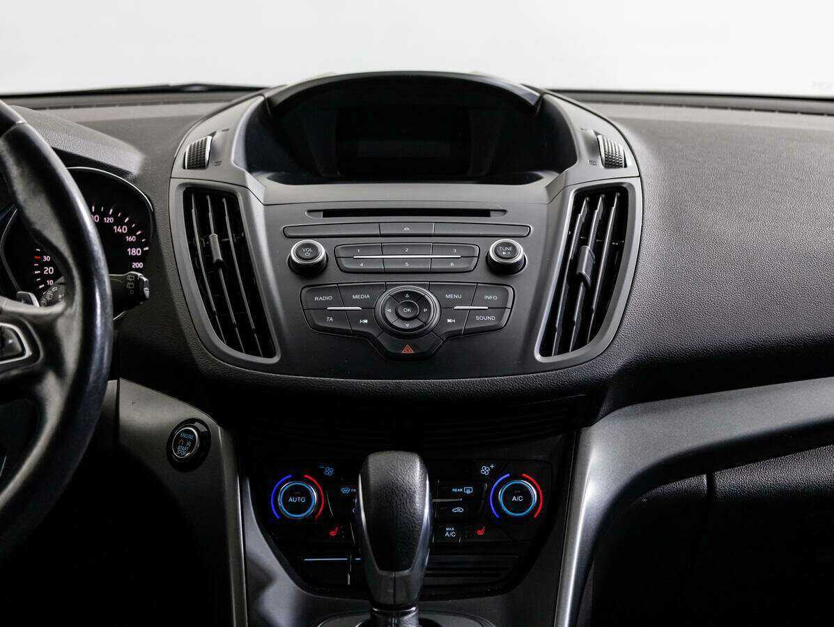 Б/У Форд Куга 2018 года. Фото: #11