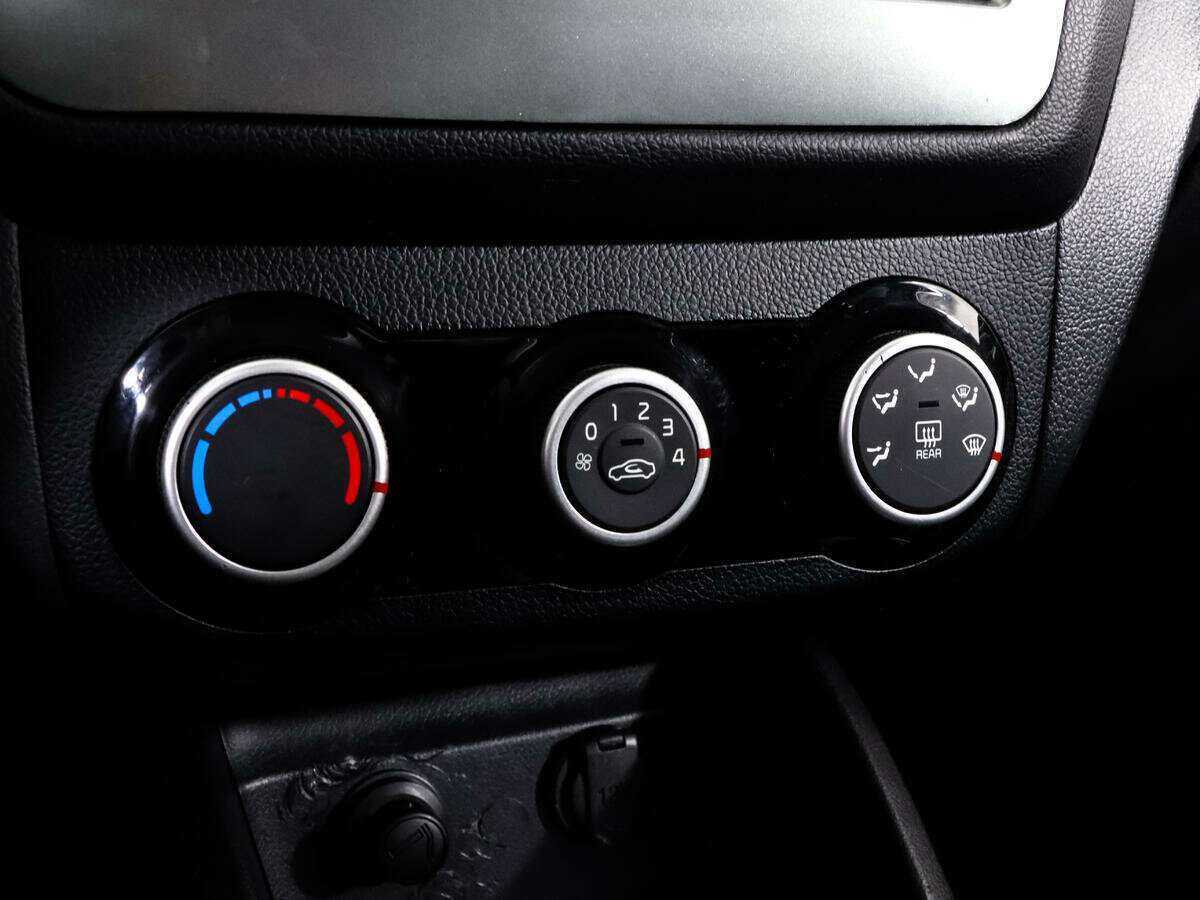 Б/У Киа Рио 2016 года. Фото: #12