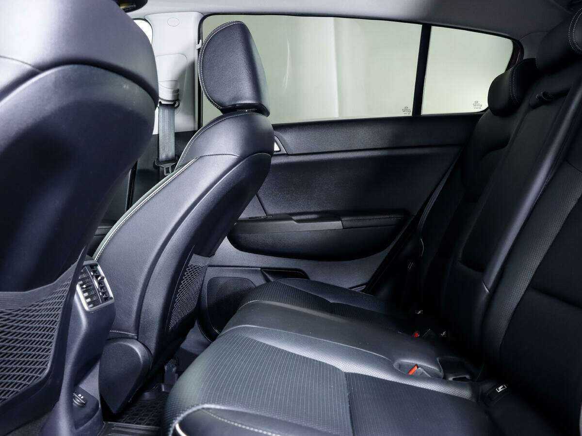 Б/У Киа Спортейдж 2019 года. Фото: #10