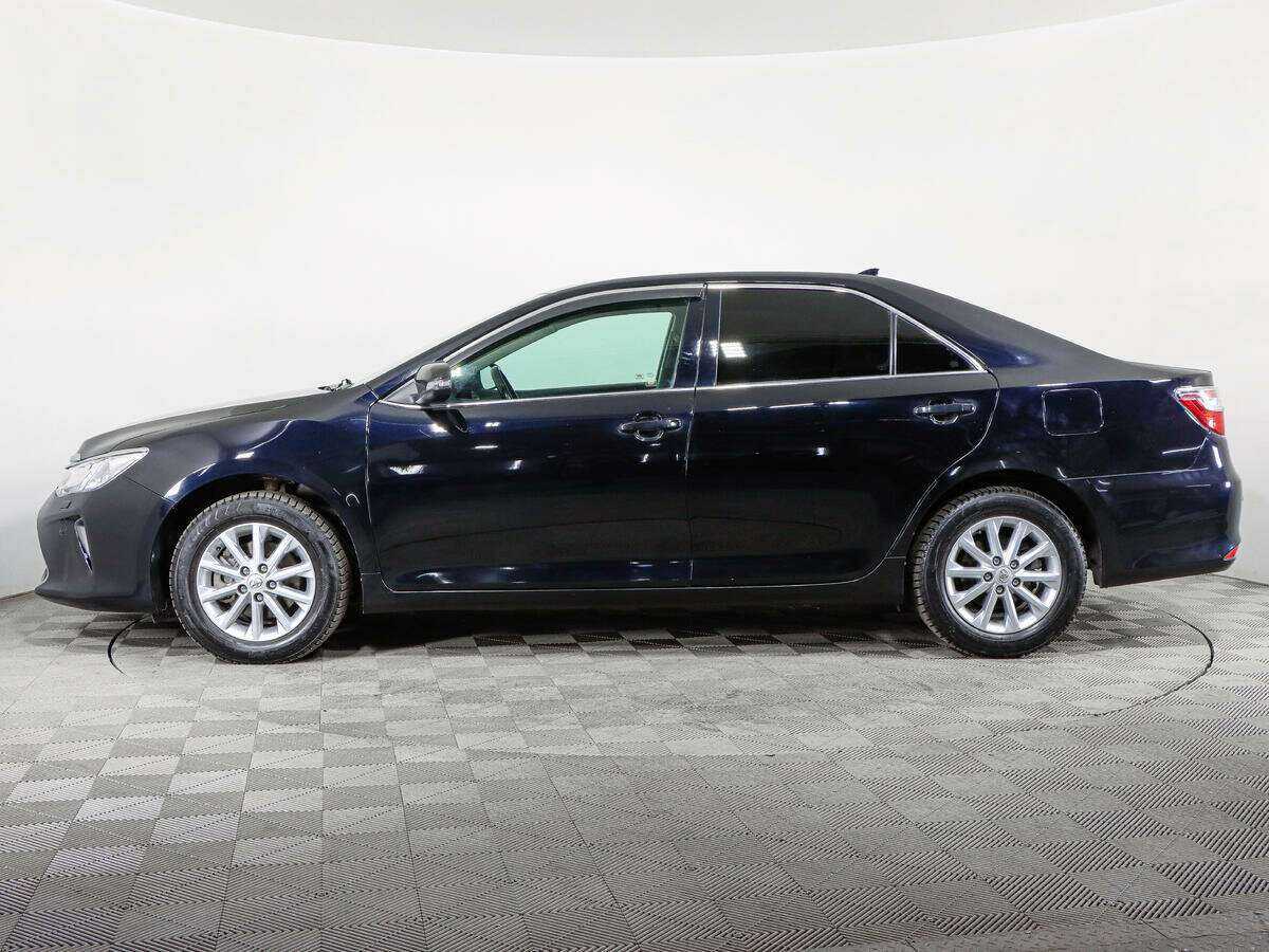 Б/У Тойота Камри 2017 года. Фото: #7