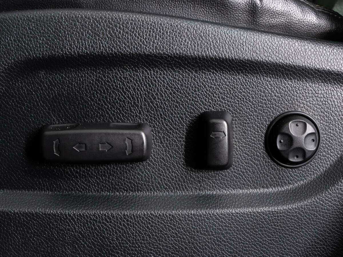 Hyundai Santa Fe 2016 года с пробегом. Фото: #19