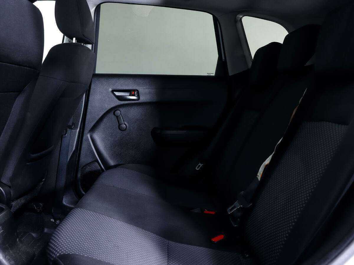 Б/У Сузуки Витара 2018 года. Фото: #9