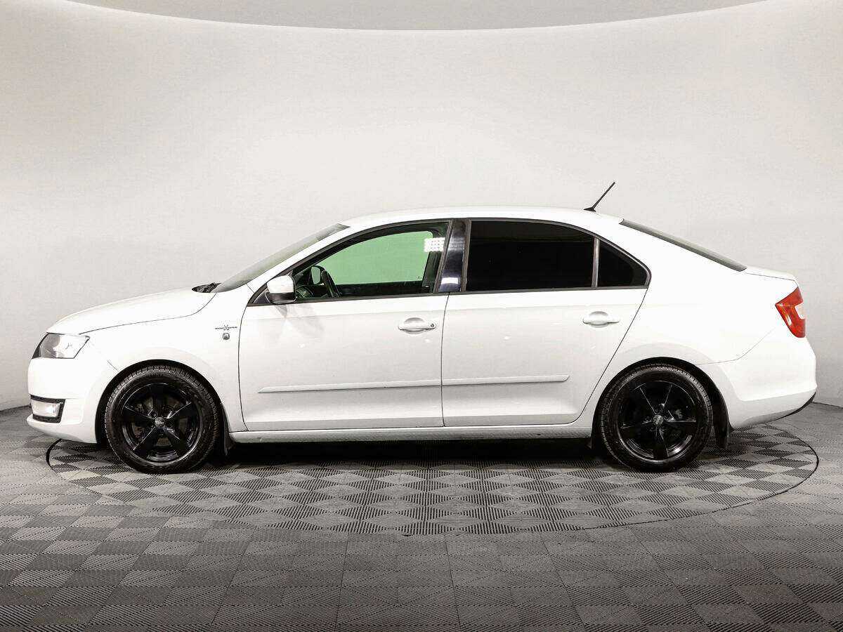 Б/У Шкода Рапид 2016 года. Фото: #7