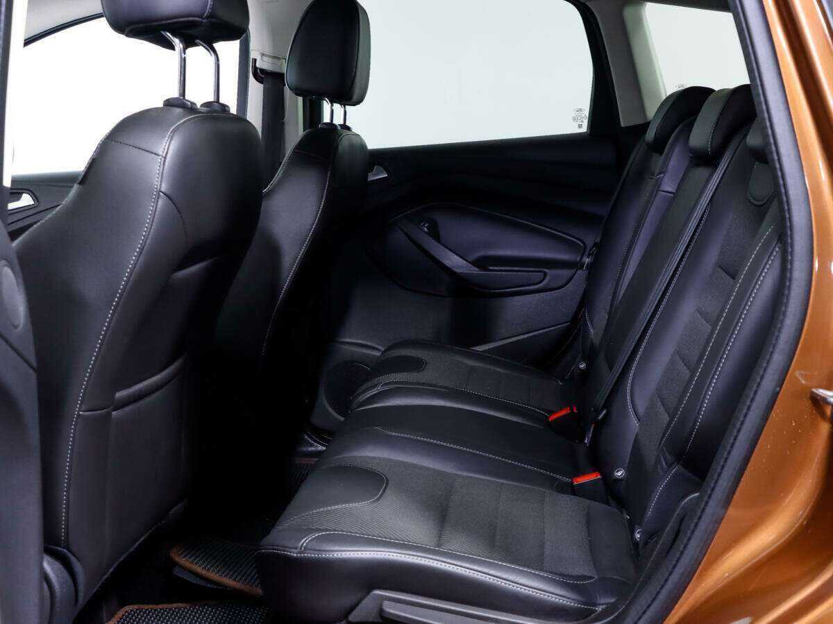 Б/У Форд Куга 2013 года. Фото: #12