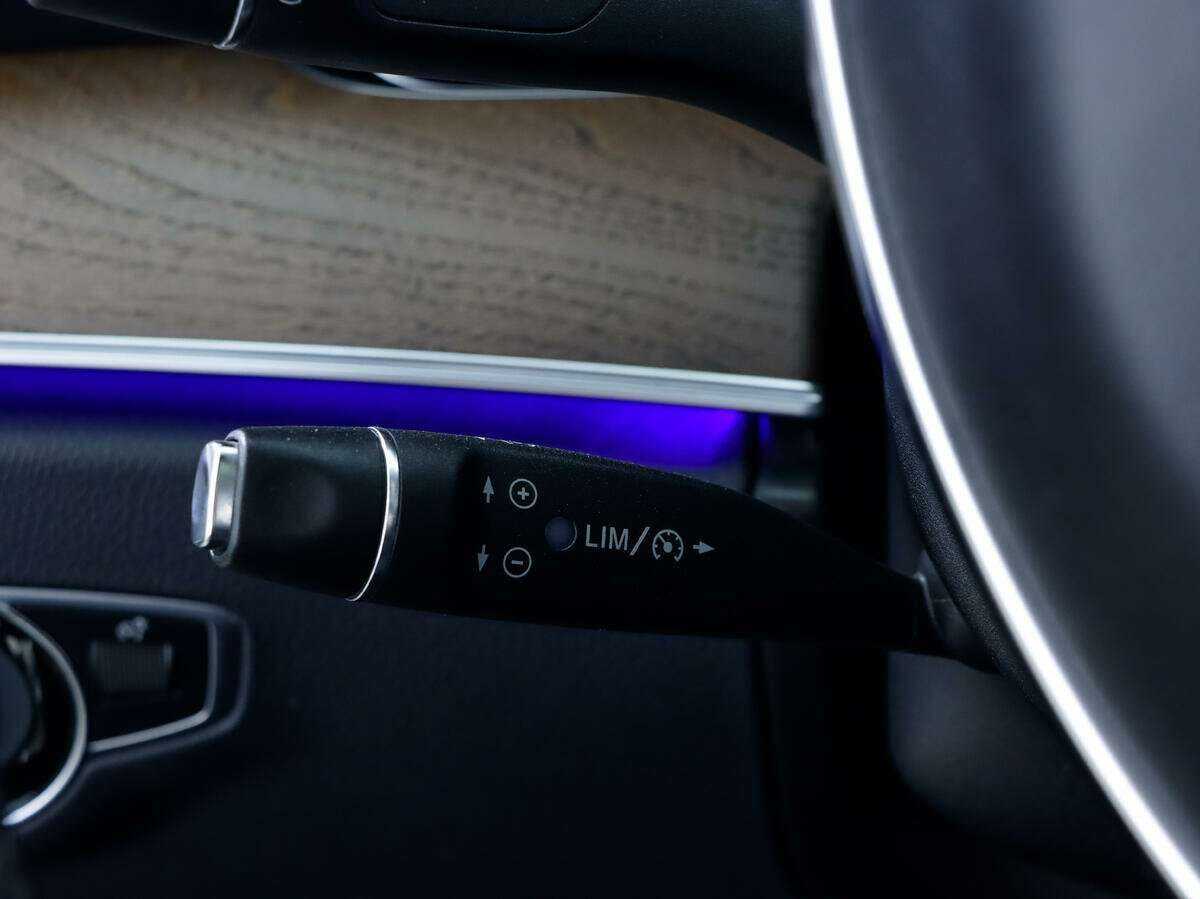 Mercedes-Benz E-Класс 2017 года с пробегом. Фото: #21