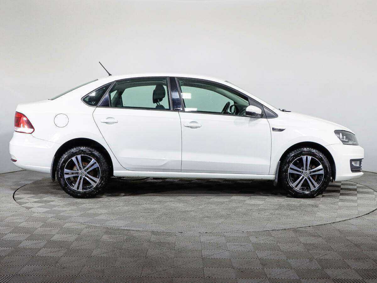 Б/У Фольксваген Поло 2016 года. Фото: #3
