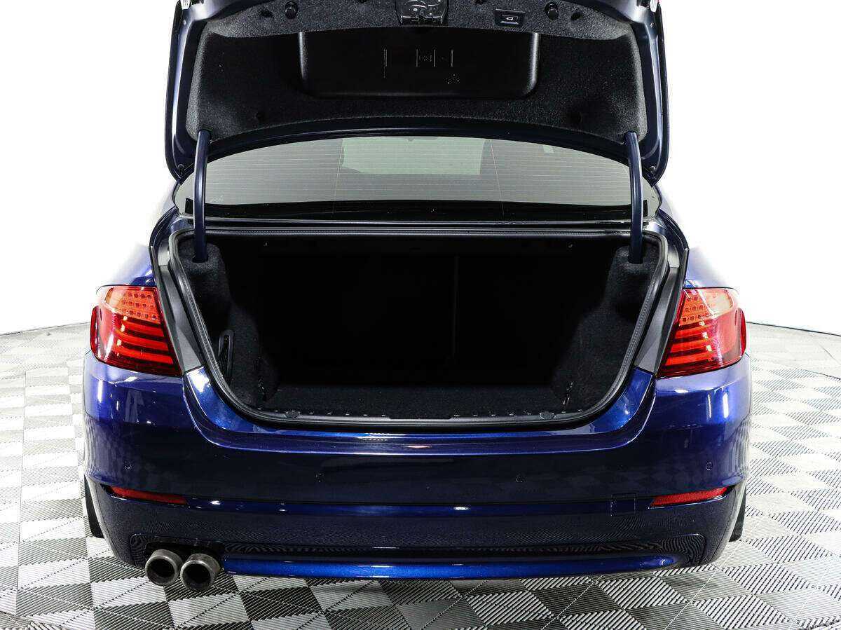 BMW 5 серии 2012 года с пробегом. Фото: #25