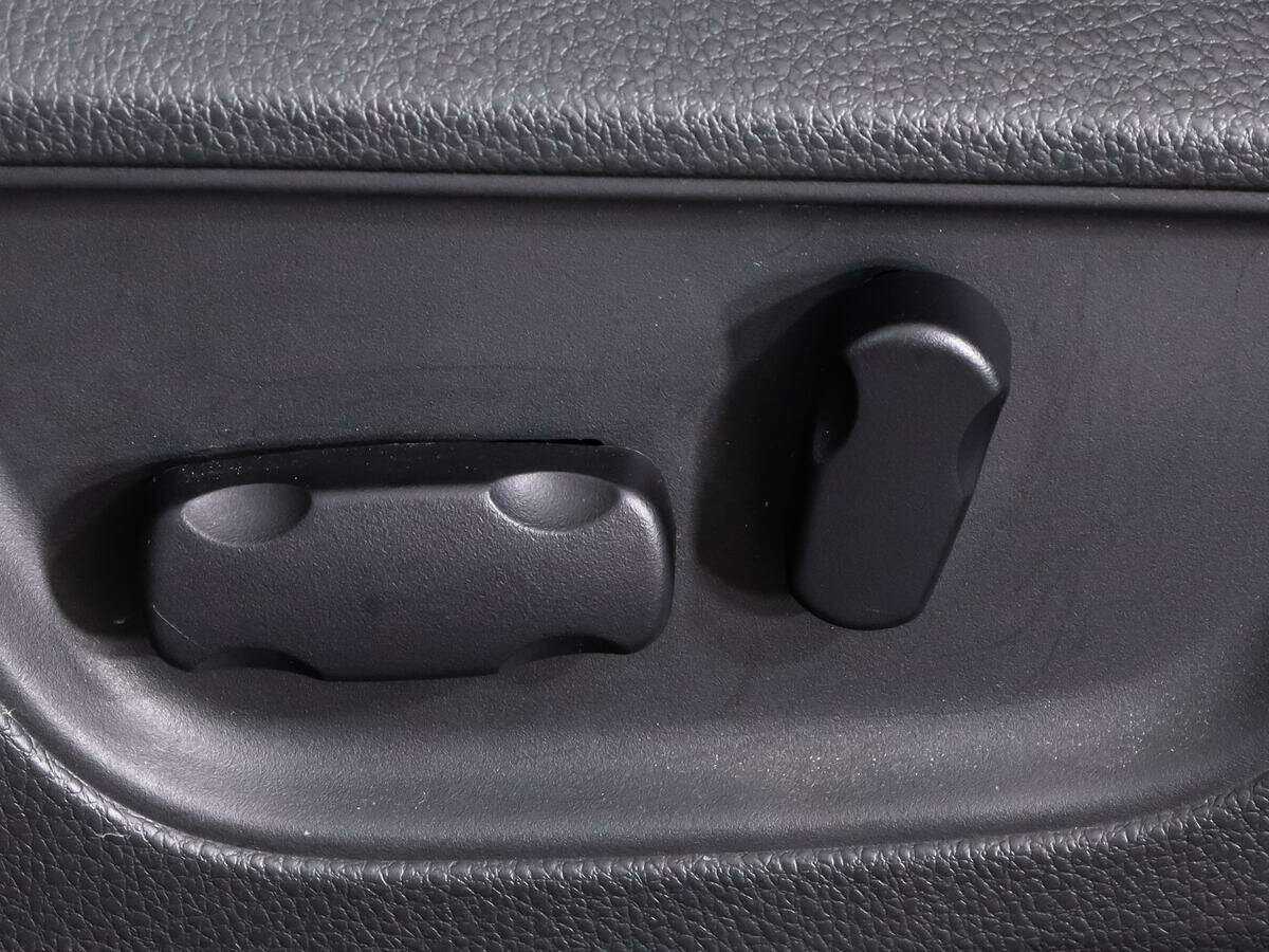 Mitsubishi Pajero Sport 2018 года с пробегом. Фото: #11