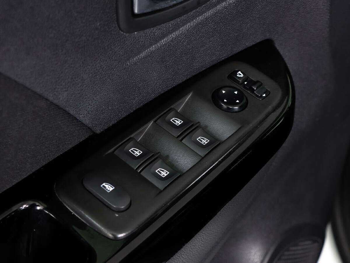 Б/У Рено Каптюр 2019 года. Фото: #13