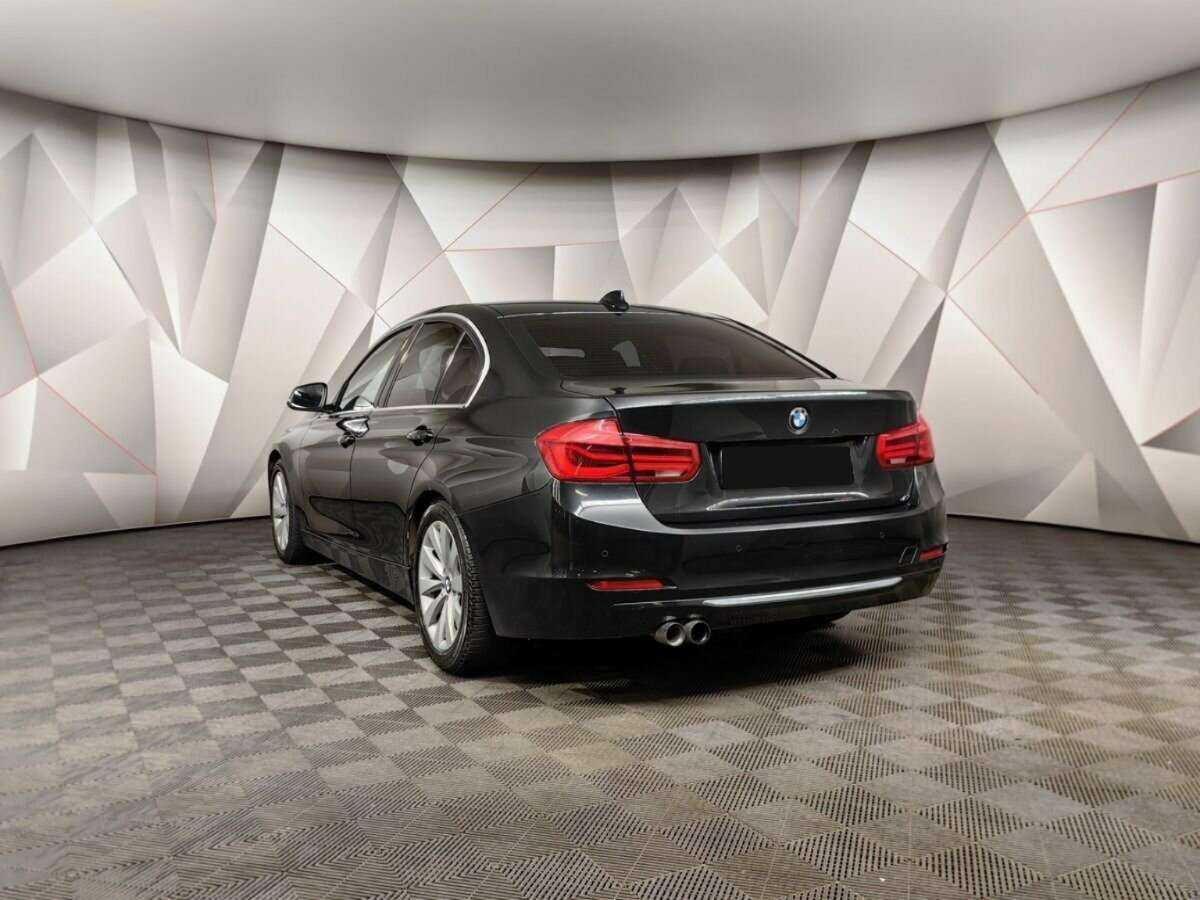 BMW 3 серии 2012 года с пробегом. Фото: #3