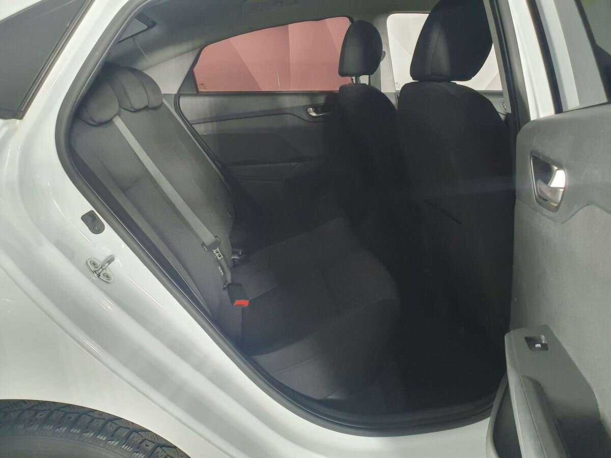 Hyundai Solaris 2021 года с пробегом. Фото: #9