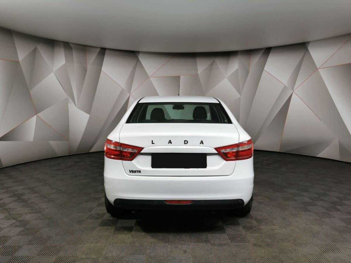 Lada (ВАЗ) Vesta 2018 года с пробегом. Фото: #7