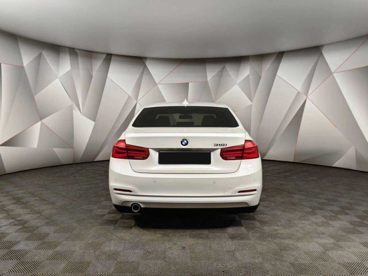 BMW 3 серии 2018 года с пробегом. Фото: #7