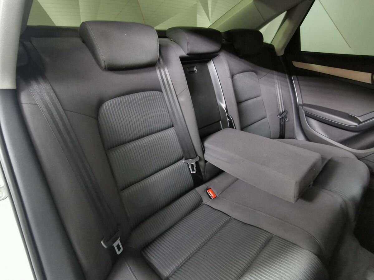 Audi A4 2012 года с пробегом. Фото: #12