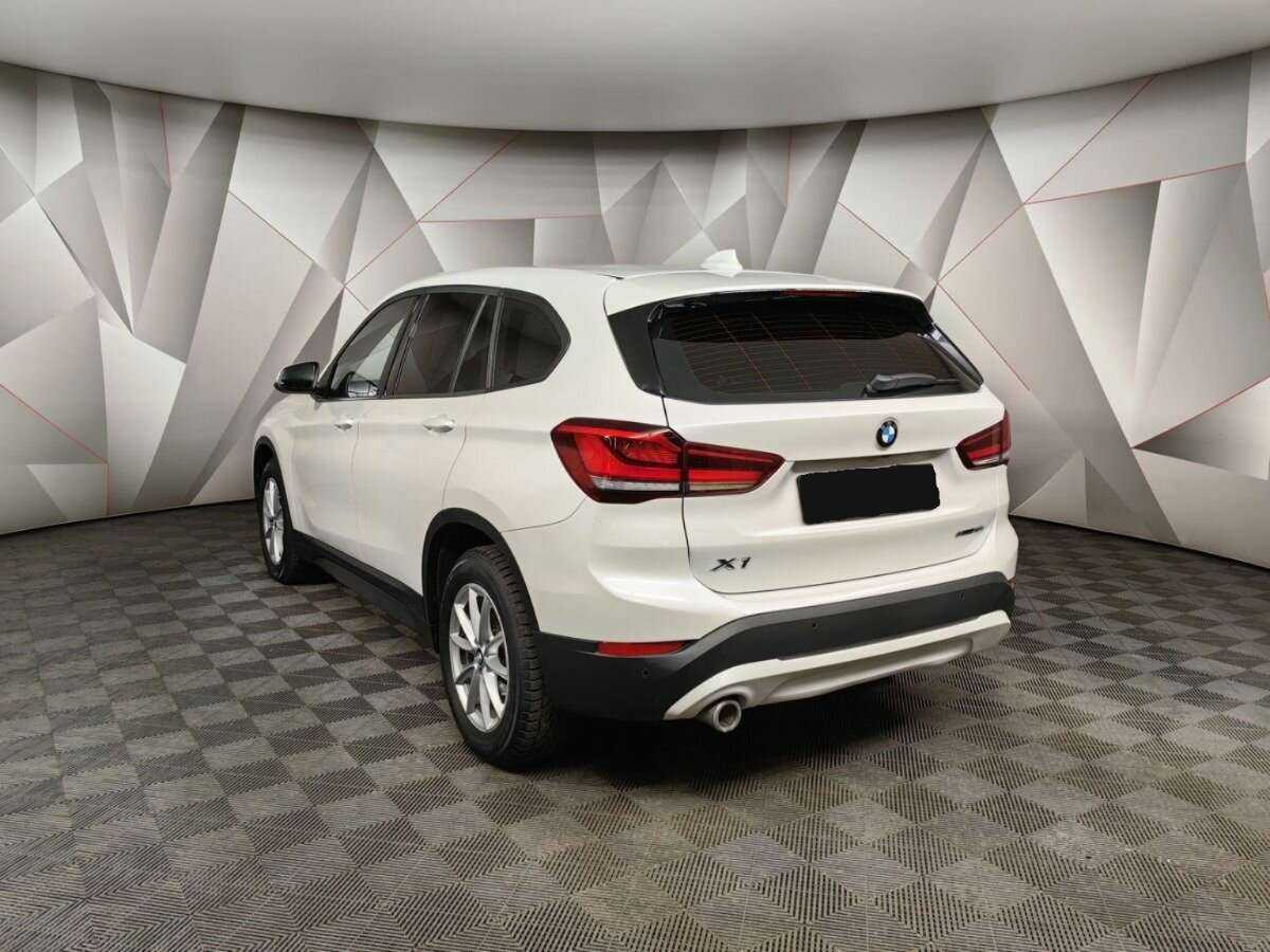 BMW X1 2020 года с пробегом. Фото: #3