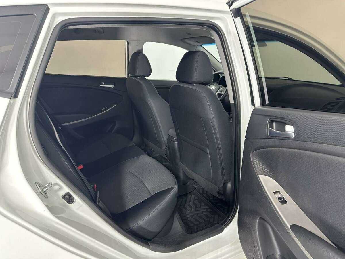 Б/У Хендай Солярис 2016 года. Фото: #15