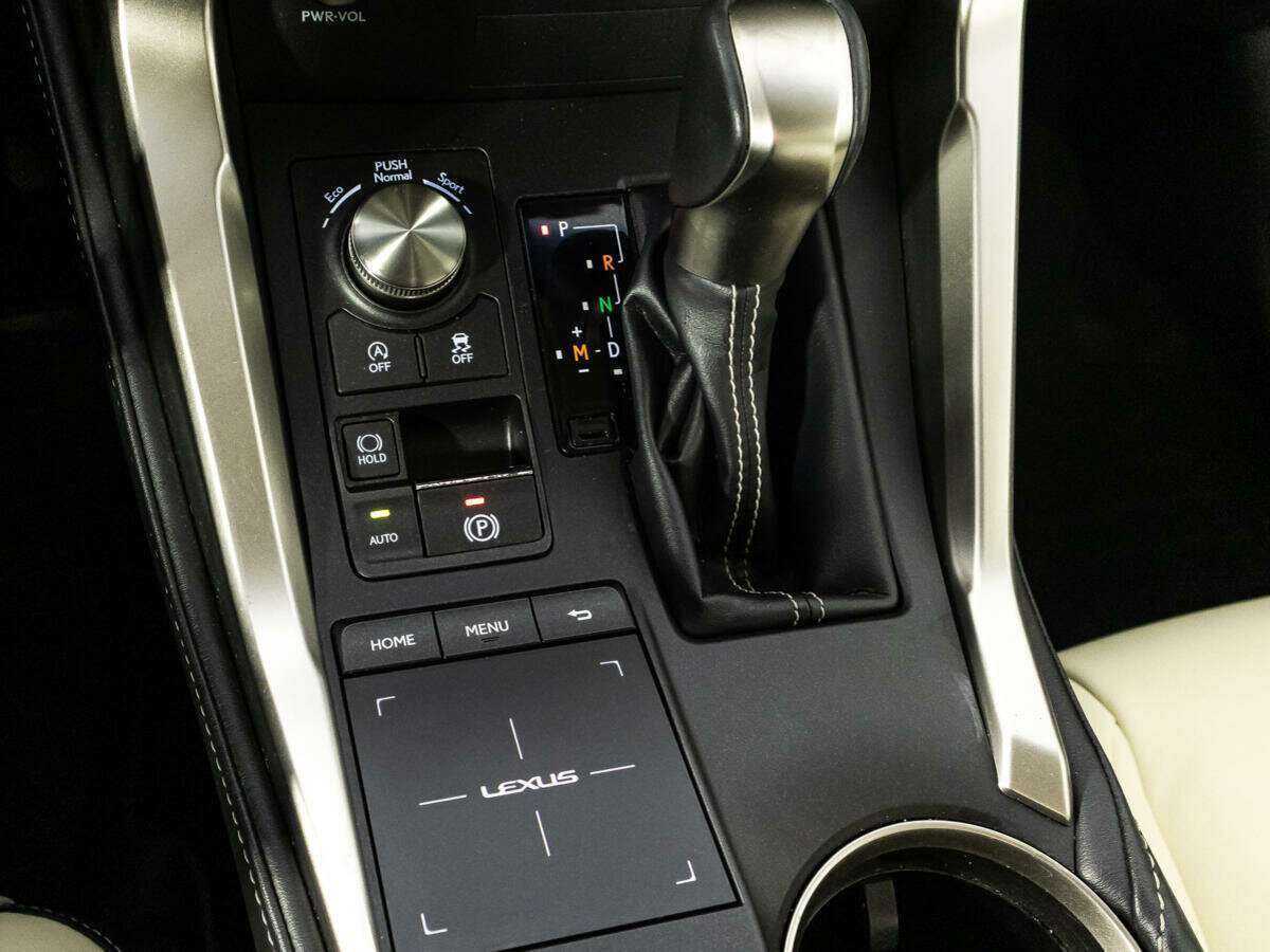 Lexus NX 2018 года с пробегом. Фото: #17