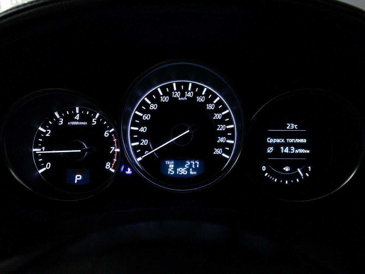 Б/У Мазда 6 2015 года. Фото: #11