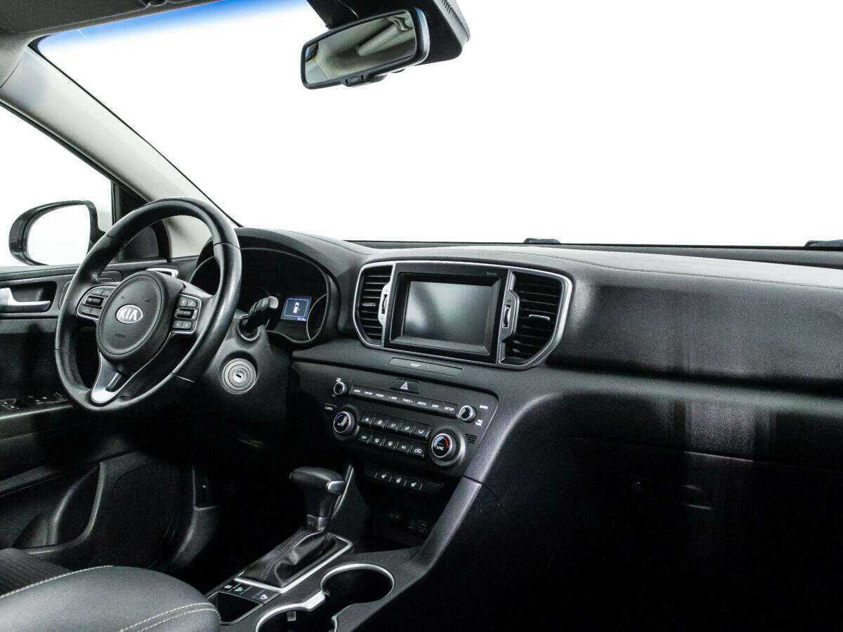 Б/У Киа Спортейдж 2018 года. Фото: #8