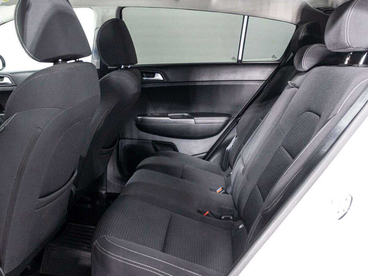 Б/У Киа Спортейдж 2018 года. Фото: #9