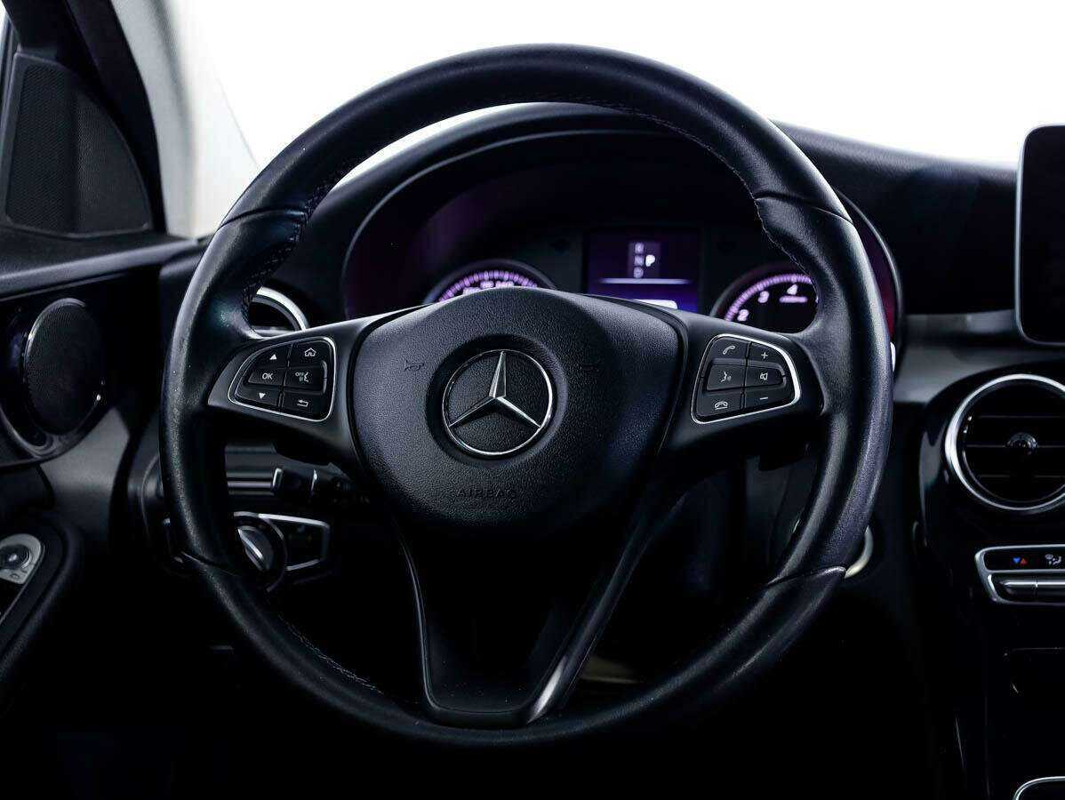 Mercedes-Benz C-Класс 2018 года с пробегом. Фото: #14