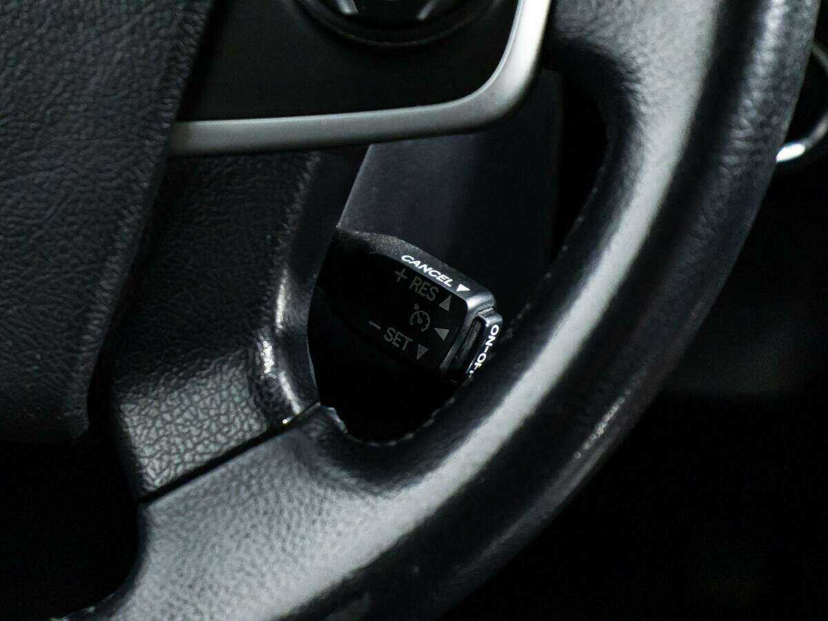 Б/У Тойота Камри 2012 года. Фото: #20