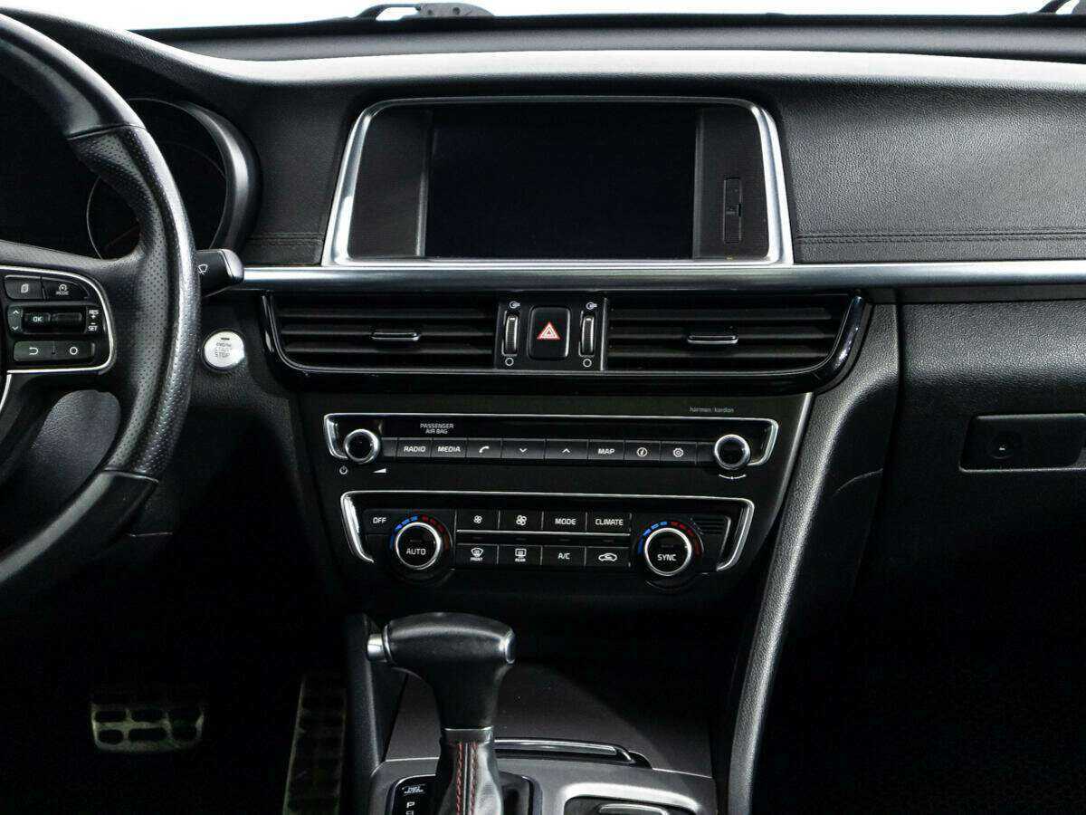 Б/У Киа Оптима 2017 года. Фото: #13