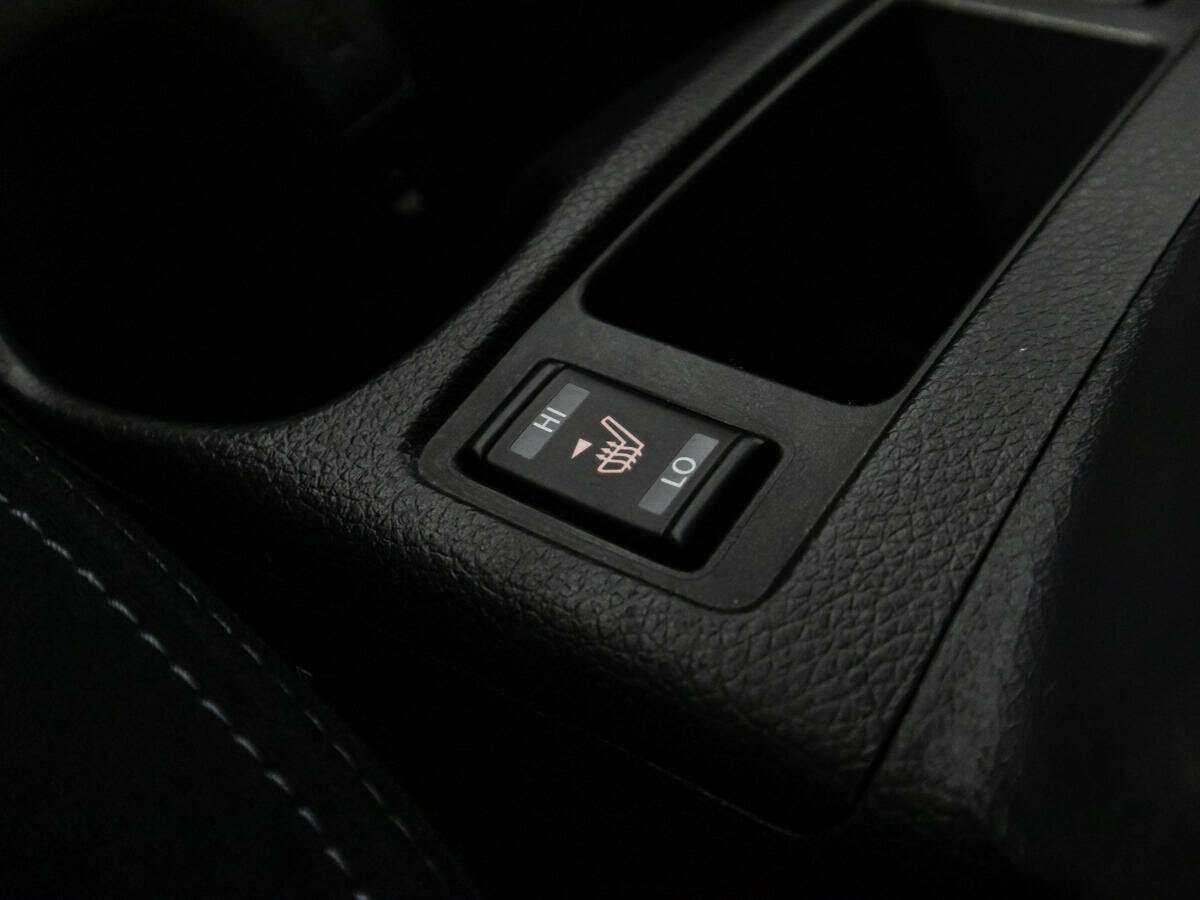 Б/У Ниссан Икс-Трейл 2017 года. Фото: #15