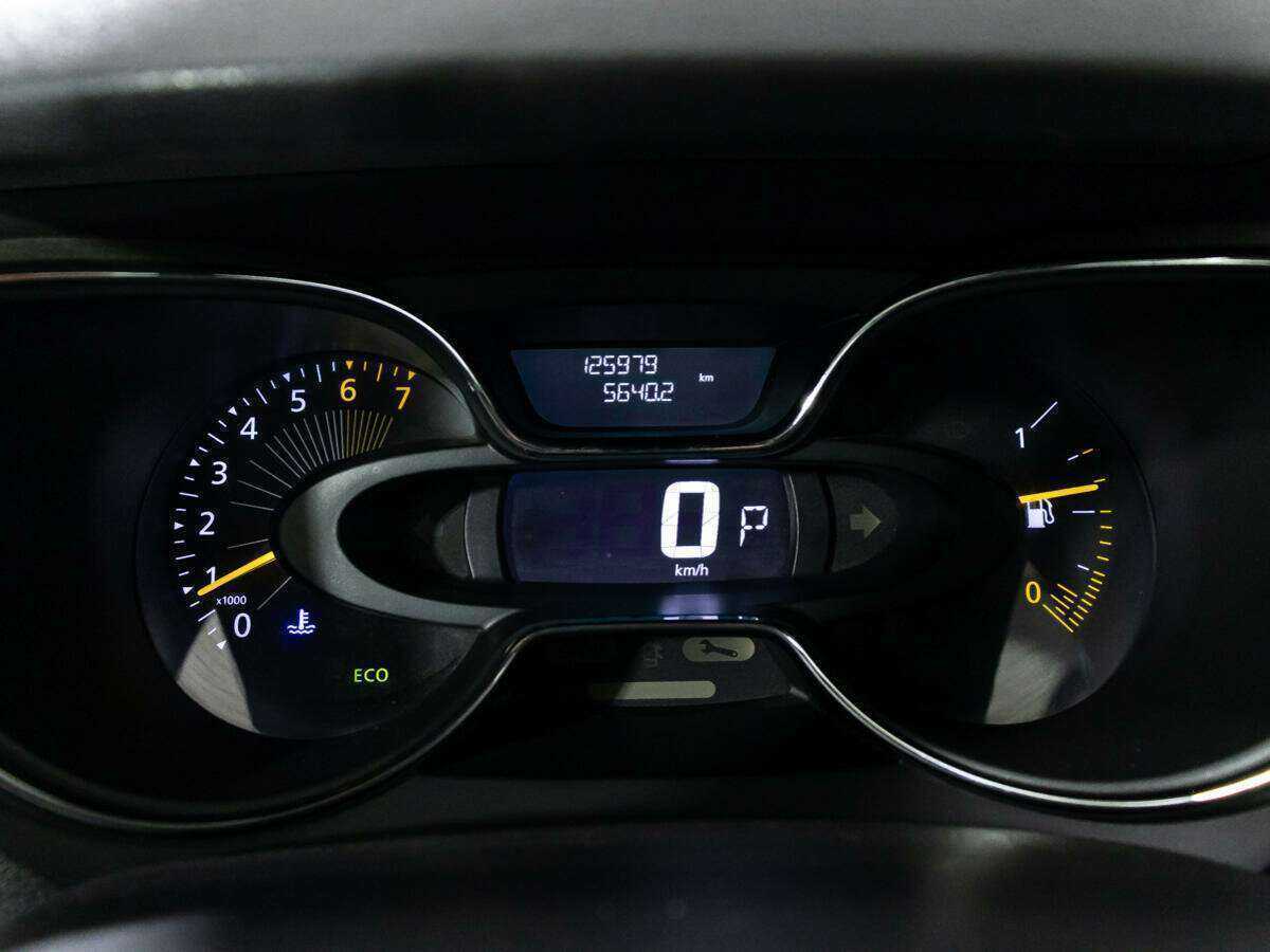 Б/У Рено Каптюр 2016 года. Фото: #11