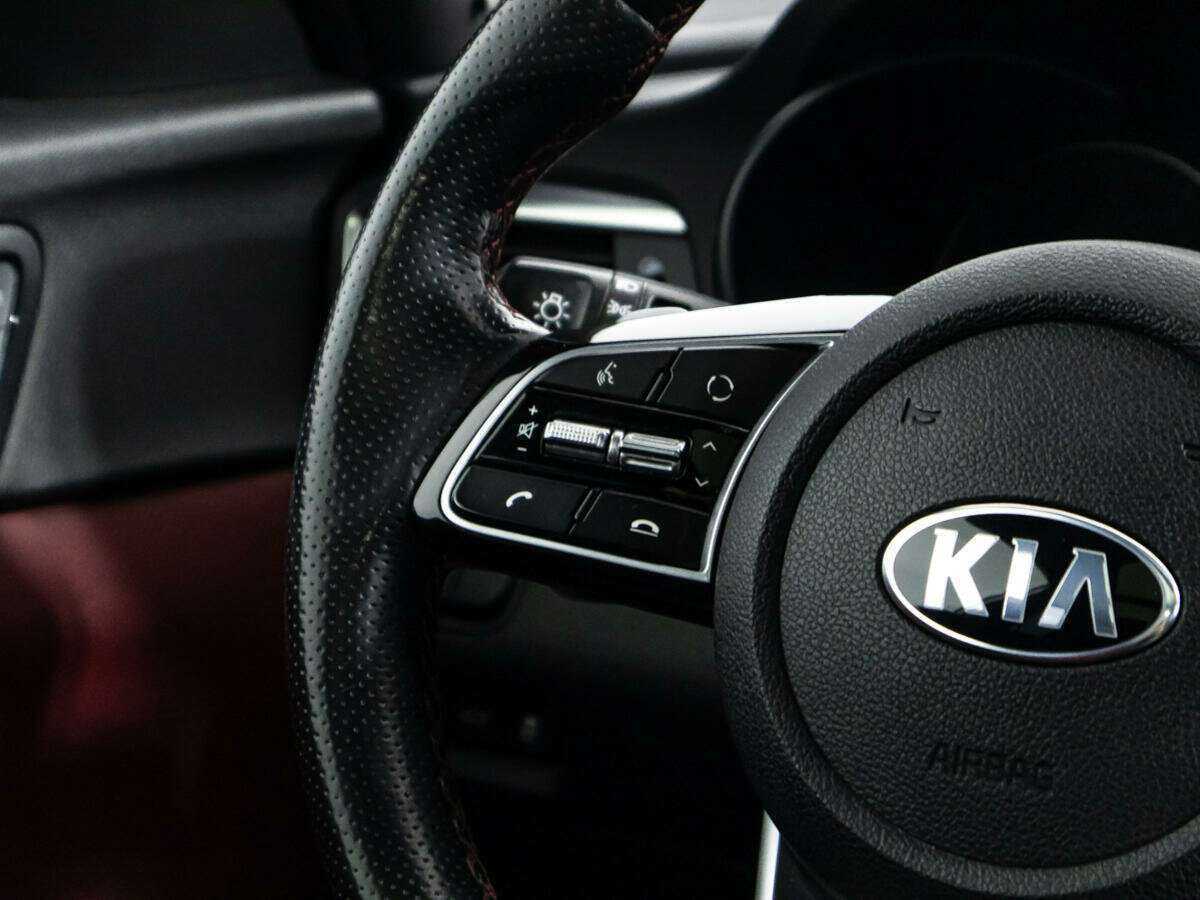 Б/У Киа Оптима 2018 года. Фото: #23