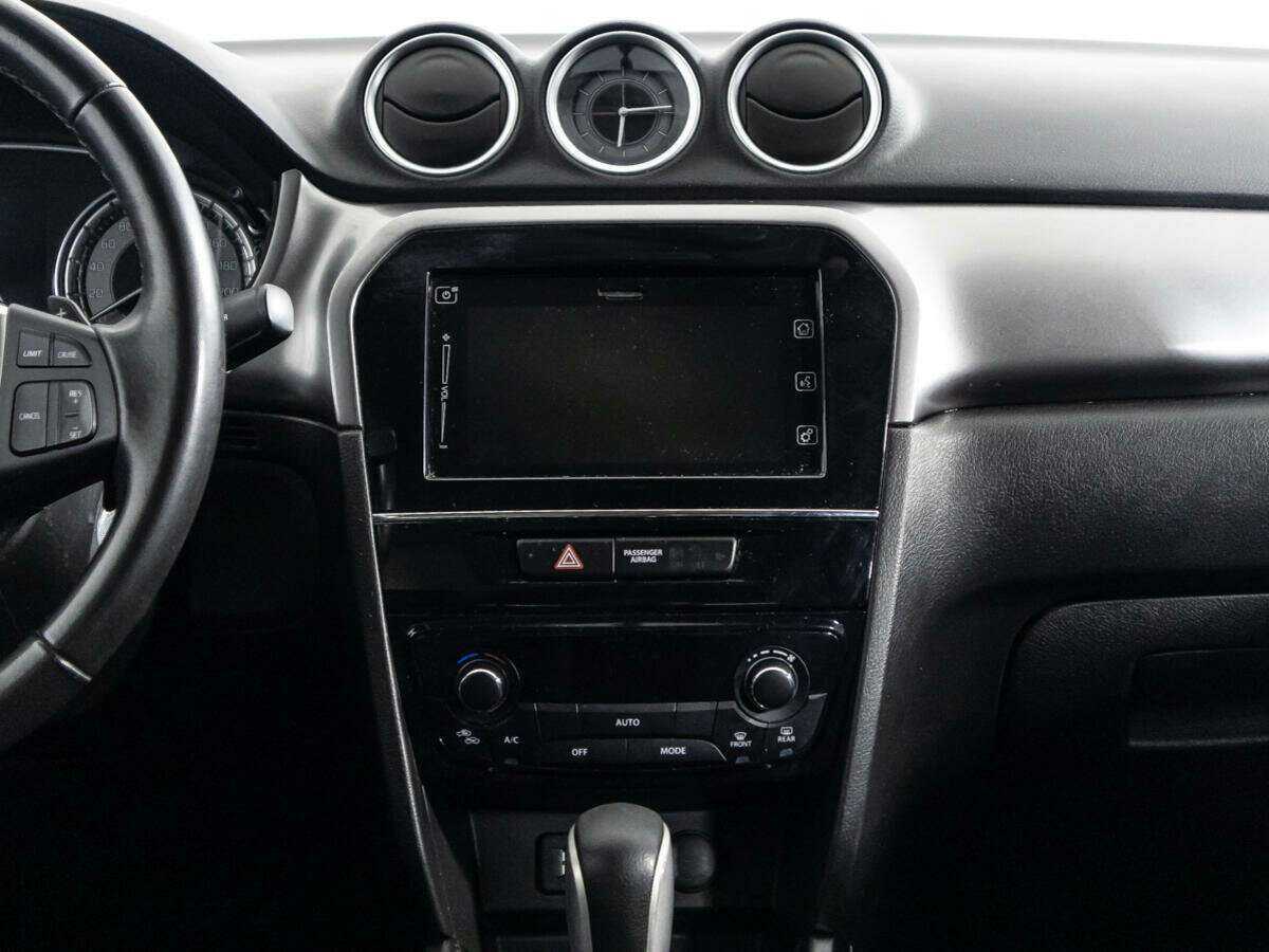 Б/У Сузуки Витара 2019 года. Фото: #13