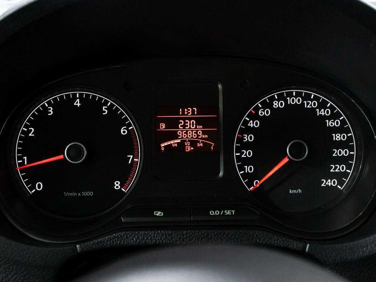 Б/У Фольксваген Поло 2014 года. Фото: #11