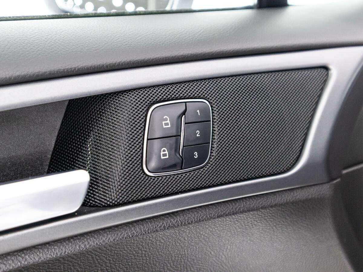 Ford Mondeo 2017 года с пробегом. Фото: #15