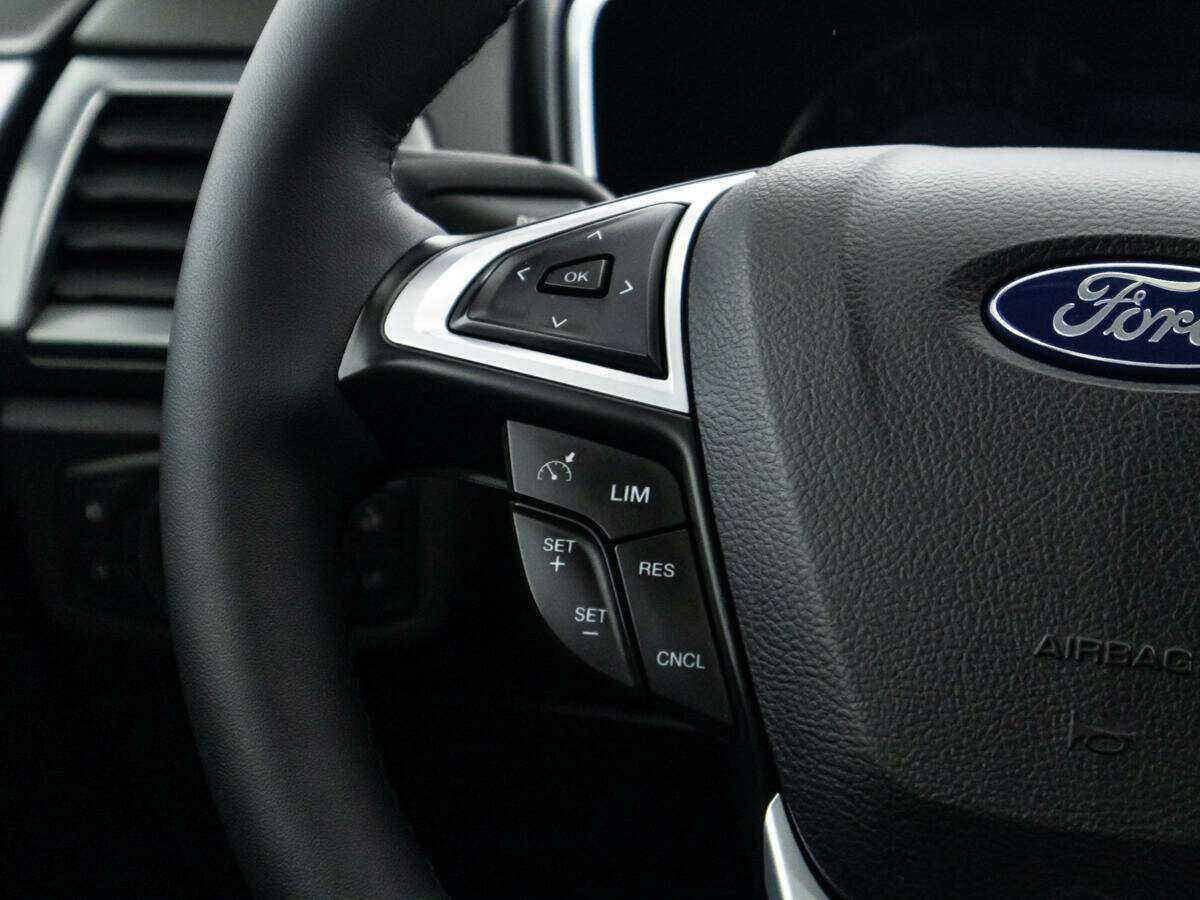 Ford Mondeo 2017 года с пробегом. Фото: #20