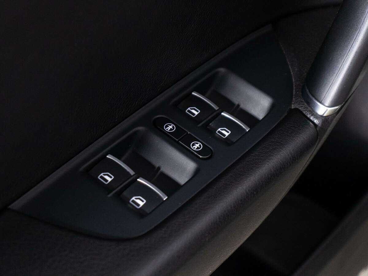 Volkswagen Touareg 2015 года с пробегом. Фото: #16