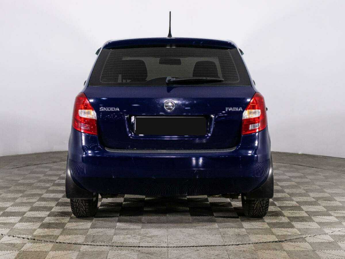 Б/У Шкода Фабия 2013 года. Фото: #5