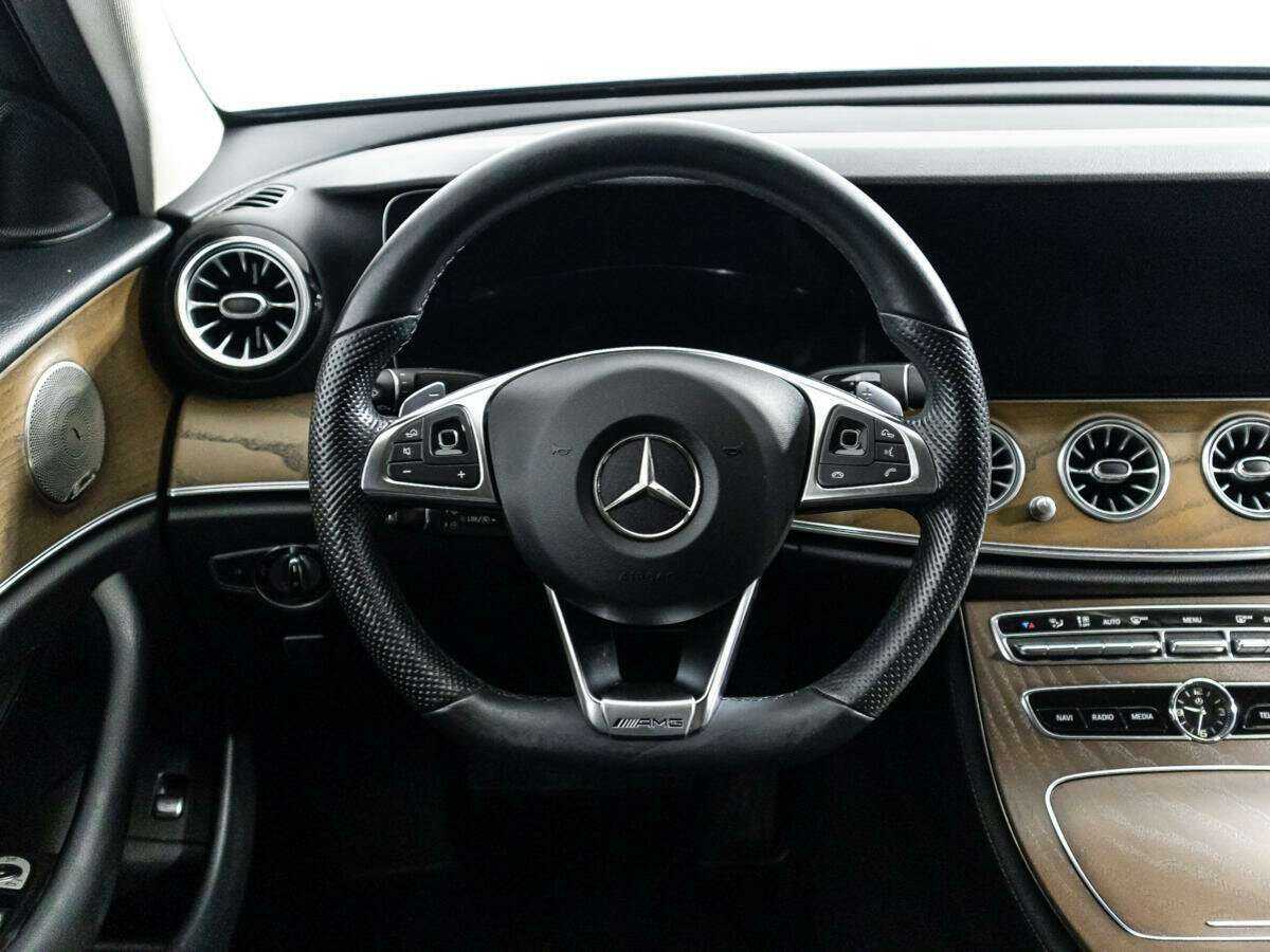 Mercedes-Benz E-Класс 2017 года с пробегом. Фото: #19