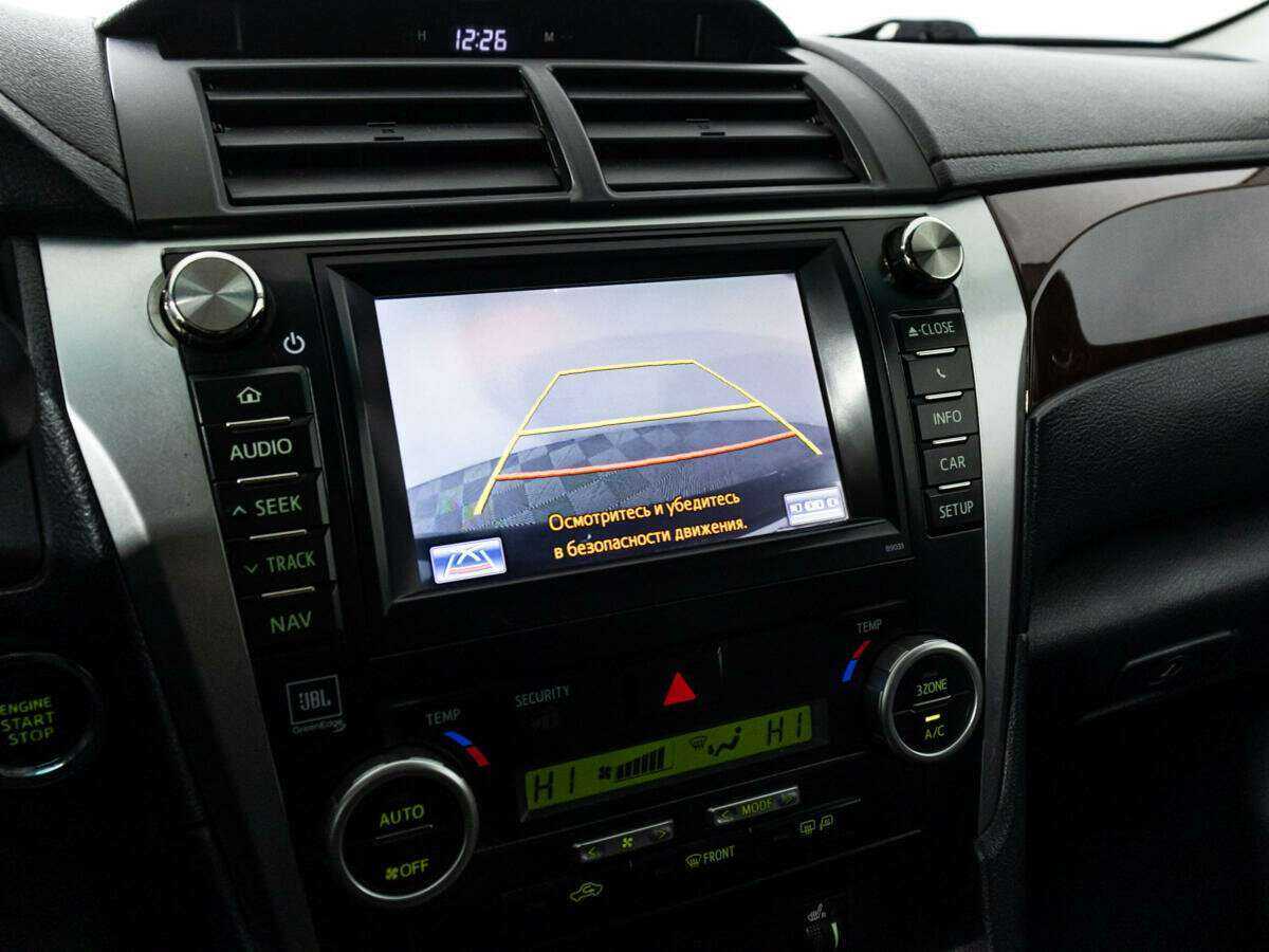 Б/У Тойота Камри 2012 года. Фото: #15